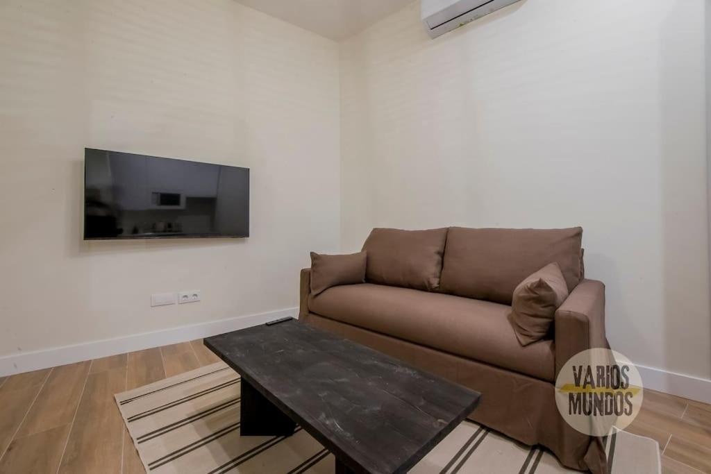 Cozy Y Centrico Apt Para 6Pax En Plaza Del Carmen E2 Μαδρίτη Εξωτερικό φωτογραφία